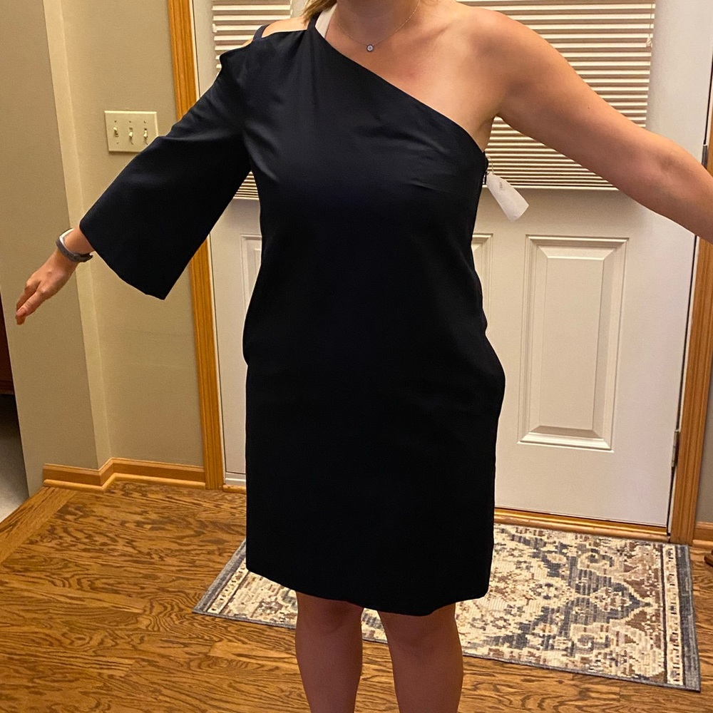 Lewit one shoulder dress